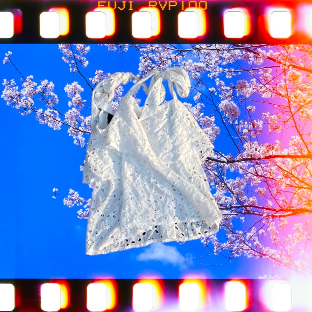 AE nwt Crochet Dainty Criss Cross Tank Crop Top 🍁